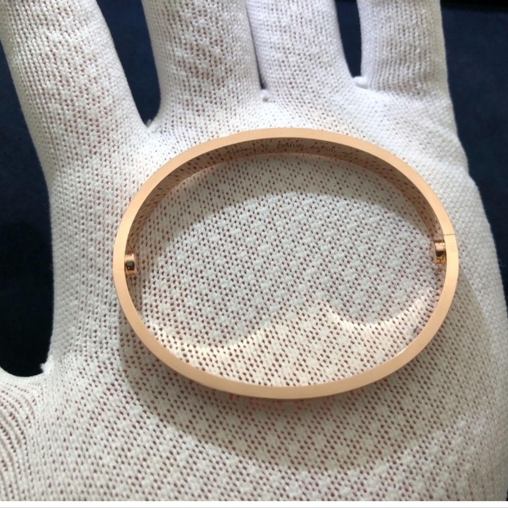 18k rose gold love bracelet
